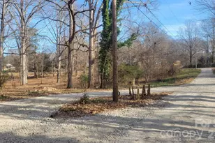 636 Harrison Sanders Ln, Lincolnton, NC 28092 - Photo 20