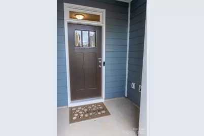10211 Glenmere Creek Circle, Charlotte, NC 28262 - Photo 2