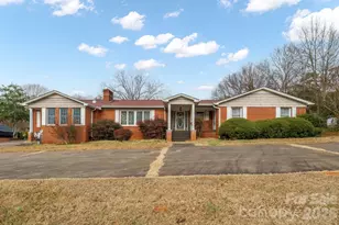 216 Country Club Rd, Shelby, NC 28150 - Photo 2