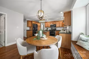 1206 Matthews Plantation Dr, Matthews, NC 28105 - Photo 12