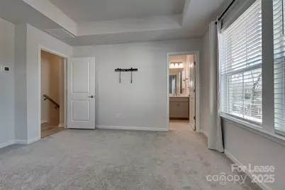 6027 Towering Oaks Drive, Charlotte, NC 28205 - Photo 32