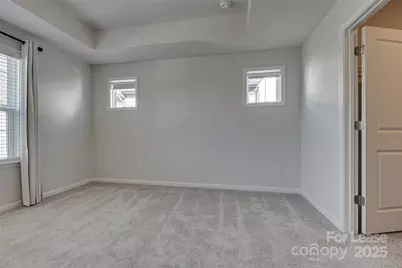 6027 Towering Oaks Drive, Charlotte, NC 28205 - Photo 36