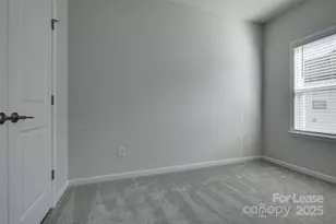 6027 Towering Oaks Dr, Charlotte, NC 28205 - Photo 44