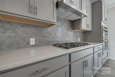 6027 Towering Oaks Drive, Charlotte, NC 28205 - Photo 22