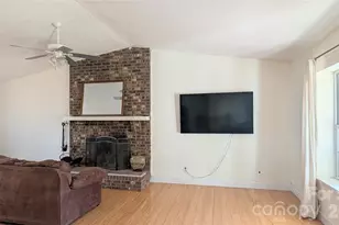 8443 Shiredale Ln, Charlotte, NC 28212 - Photo 6