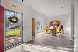 10012 Lattice Ct, Charlotte, NC 28269 - Photo 4