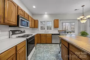 10012 Lattice Ct, Charlotte, NC 28269 - Photo 10