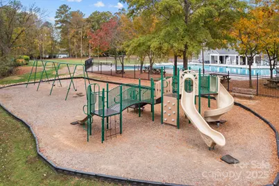 10012 Lattice Court, Charlotte, NC 28269 - Photo 44