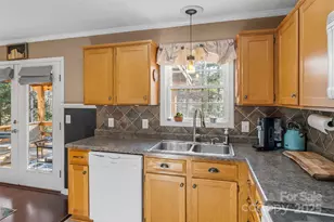 2765 Hollybrook Ln, Morganton, NC 28655 - Photo 12