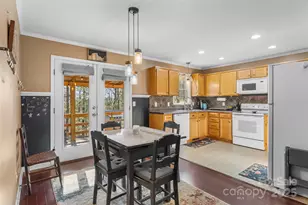 2765 Hollybrook Ln, Morganton, NC 28655 - Photo 8