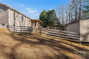 2765 Hollybrook Ln, Morganton, NC 28655 - Photo 26