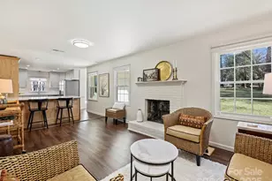 4523 Carriage Dr Cir, Charlotte, NC 28205 - Photo 16