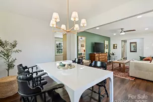 4523 Carriage Dr Cir, Charlotte, NC 28205 - Photo 8