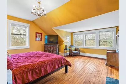 12 Bearden Avenue, Asheville, NC 28801 - Photo 22