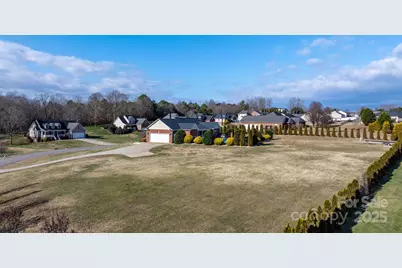 5174 S Oak Circle, Granite Falls, NC 28630 - Photo 38