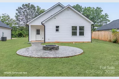 208 N Railroad Avenue, East Spencer, NC 28039 - Photo 2