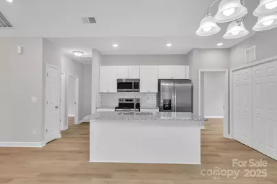 208 N Railroad Avenue, East Spencer, NC 28039 - Photo 6