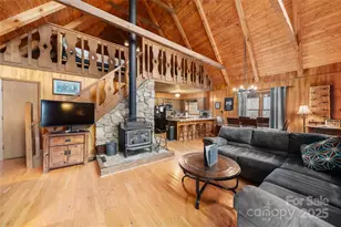 672 Chestnut Ln, Mars Hill, NC 28754 - Photo 4