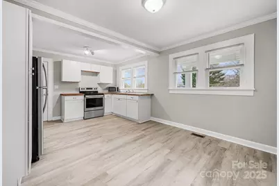 1529 4th Street NE, Hickory, NC 28601 - Photo 16