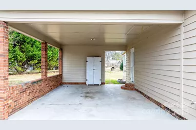 4012 24th Street Place NE, Hickory, NC 28601 - Photo 32