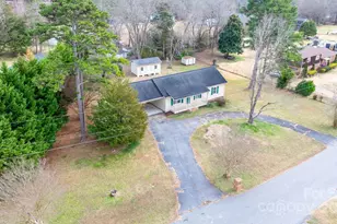 4012 24th St Pl NE, Hickory, NC 28601 - Photo 28