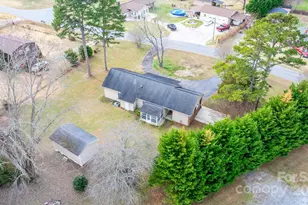 4012 24th St Pl NE, Hickory, NC 28601 - Photo 30