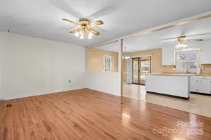 4012 24th St Pl NE, Hickory, NC 28601 - Photo 4