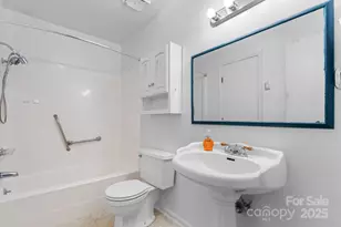 4012 24th St Pl NE, Hickory, NC 28601 - Photo 14