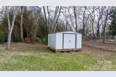 4012 24th Street Place NE, Hickory, NC 28601 - Photo 24