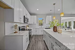 1813 Shuford Rd, Lincolnton, NC 28092 - Photo 14