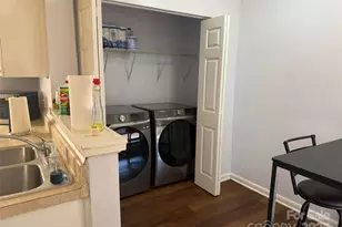 4823 Spring Lake Dr, Charlotte, NC 28212 - Photo 8