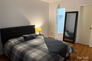 4823 Spring Lake Dr, Charlotte, NC 28212 - Photo 14