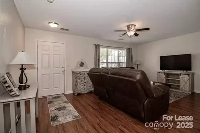 137 Lynch Circle, Mooresville, NC 28117 - Photo 6