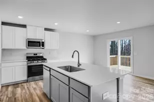 233 W 18th St, Kannapolis, NC 28081 - Photo 12