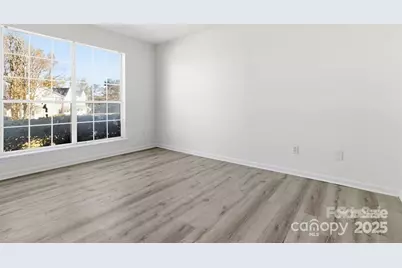 6113 Windsor Gate Lane, Charlotte, NC 28215 - Photo 8