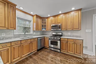 1605 Fairfield Drive, Gastonia, NC 28054 - Photo 8