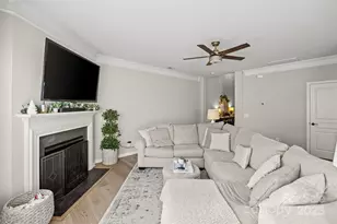 4755 Mt Royal Ln, Charlotte, NC 28210 - Photo 10