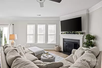 4755 Mount Royal Lane, Charlotte, NC 28210 - Photo 8