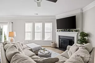 4755 Mt Royal Ln, Charlotte, NC 28210 - Photo 8