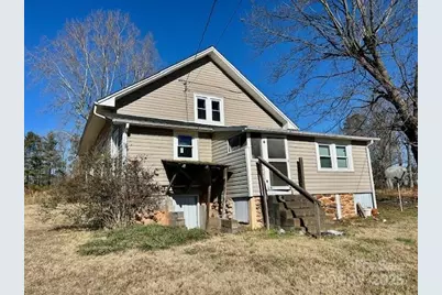 555 Falls Avenue, Granite Falls, NC 28630 - Photo 2