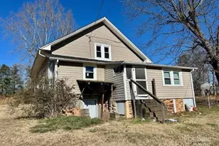 555 Falls Ave, Granite Falls, NC 28630 - Photo 2