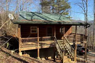 39 Honeysuckle Ln, Sylva, NC 28779 - Photo 2