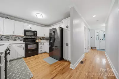 114 Hill Street, Granite Falls, NC 28630 - Photo 12