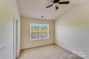 17125 Greenlawn Hills Ct, Charlotte, NC 28213 - Photo 20