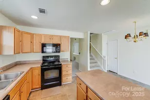 17125 Greenlawn Hills Ct, Charlotte, NC 28213 - Photo 12