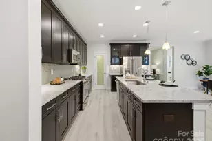 1904 Woodward Ave, Charlotte, NC 28206 - Photo 12