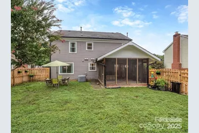 8715 Parkchester Drive, Charlotte, NC 28277 - Photo 6