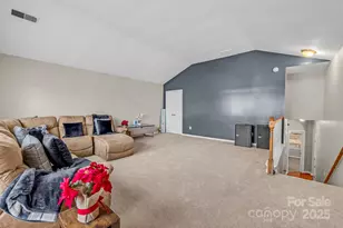 8622 Woodhill Manor Ct, Charlotte, NC 28215 - Photo 18