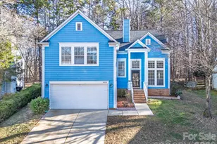 8622 Woodhill Manor Ct, Charlotte, NC 28215 - Photo 2