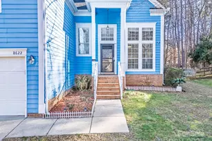 8622 Woodhill Manor Ct, Charlotte, NC 28215 - Photo 2